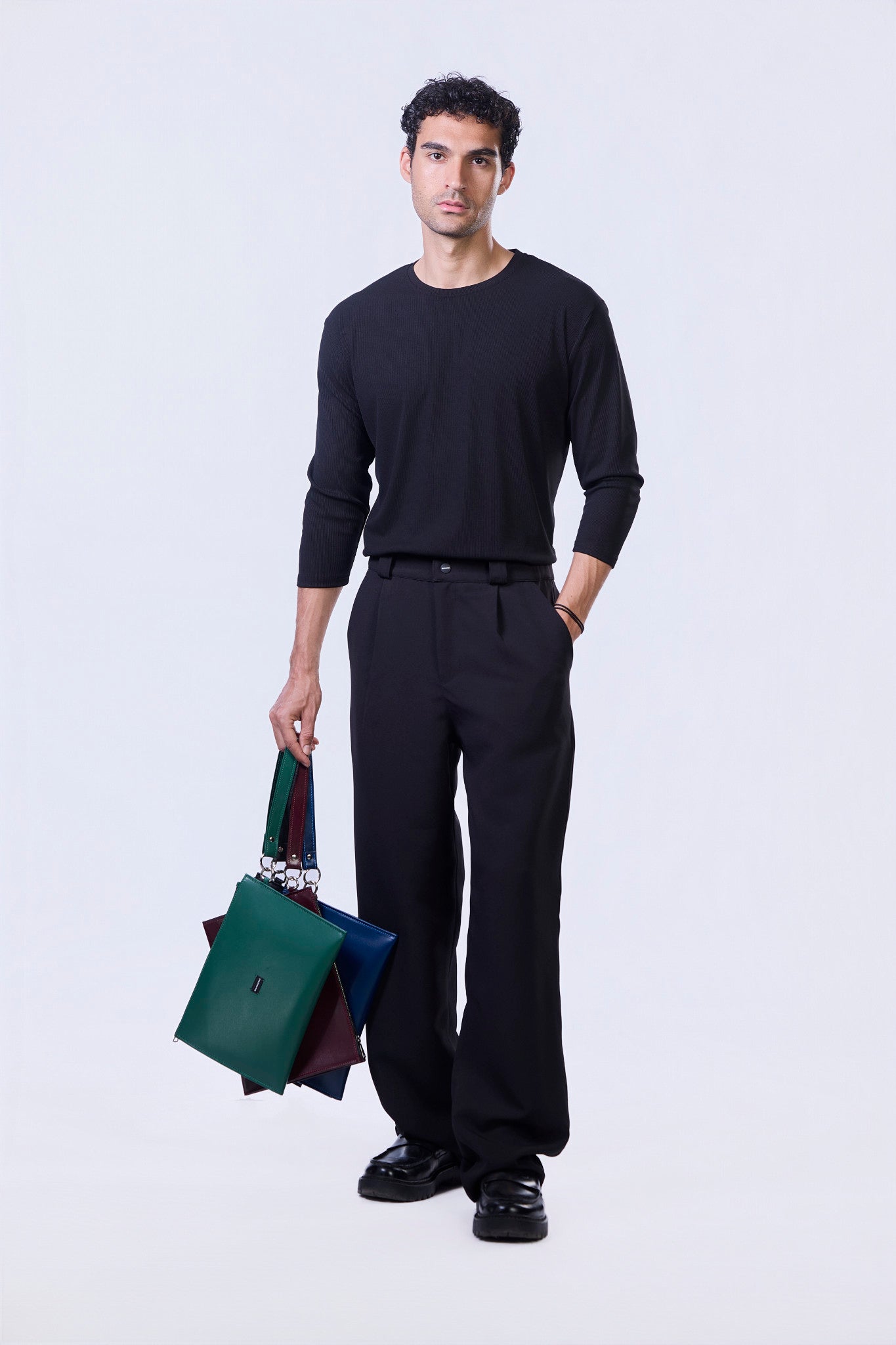 Soul Ribbed Basic in Black - 3/4 Sleeves