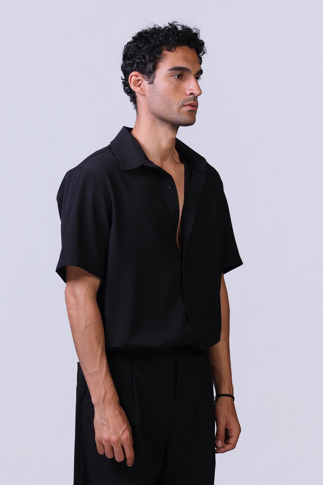 Still Shirt in Black