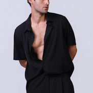 Still Shirt in Black