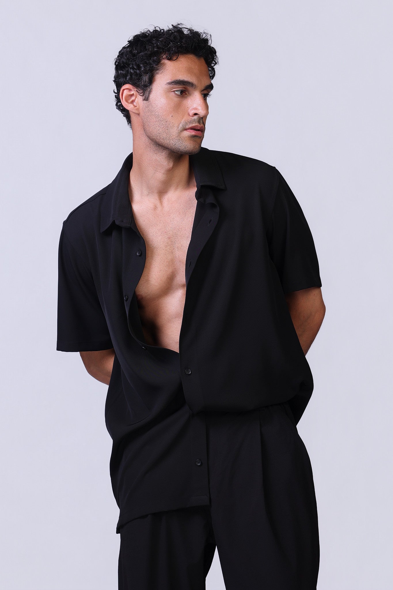 Still Shirt in Black